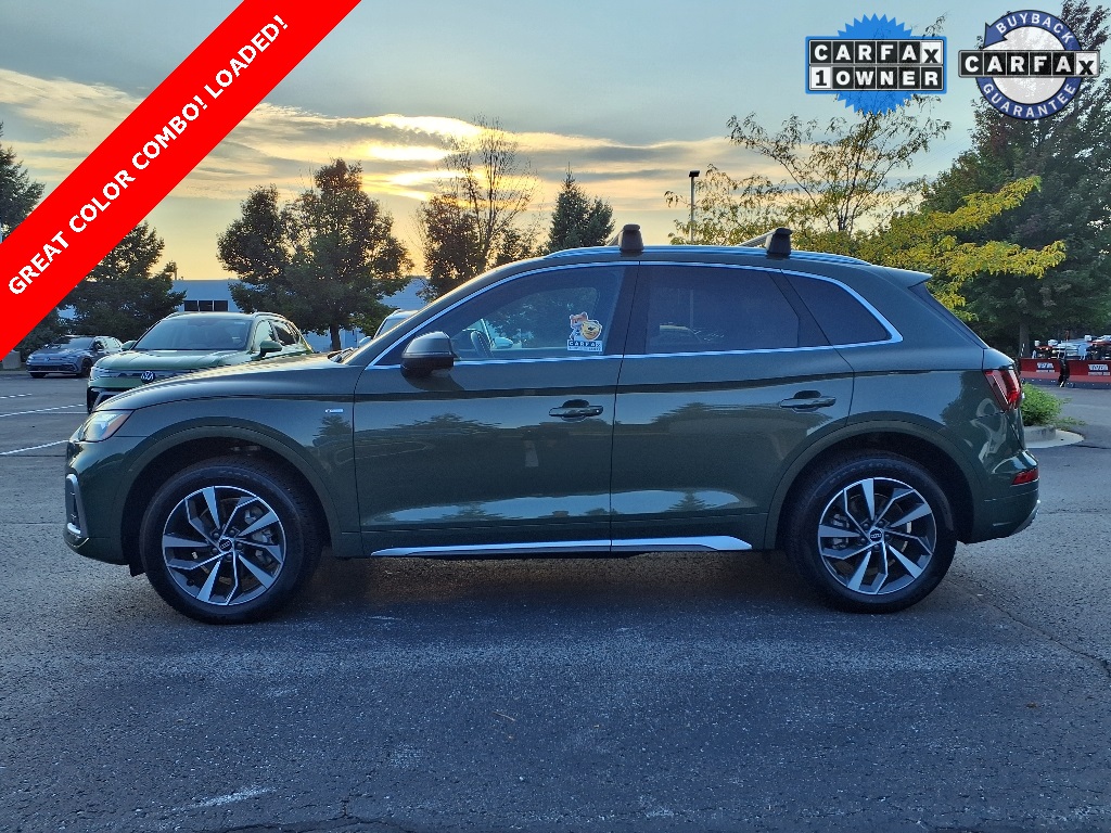 2022 Audi Q5 45 S line Premium Plus photo 2