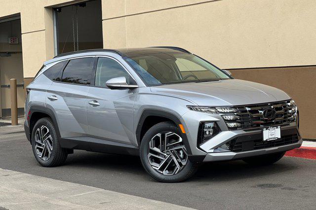 2025 Hyundai Tucson Hybrid Limited photo 2