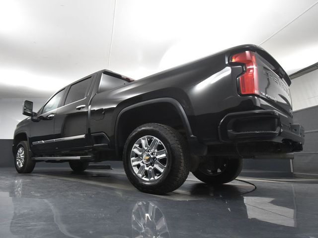 2024 Chevrolet Silverado 3500HD High Country photo 44