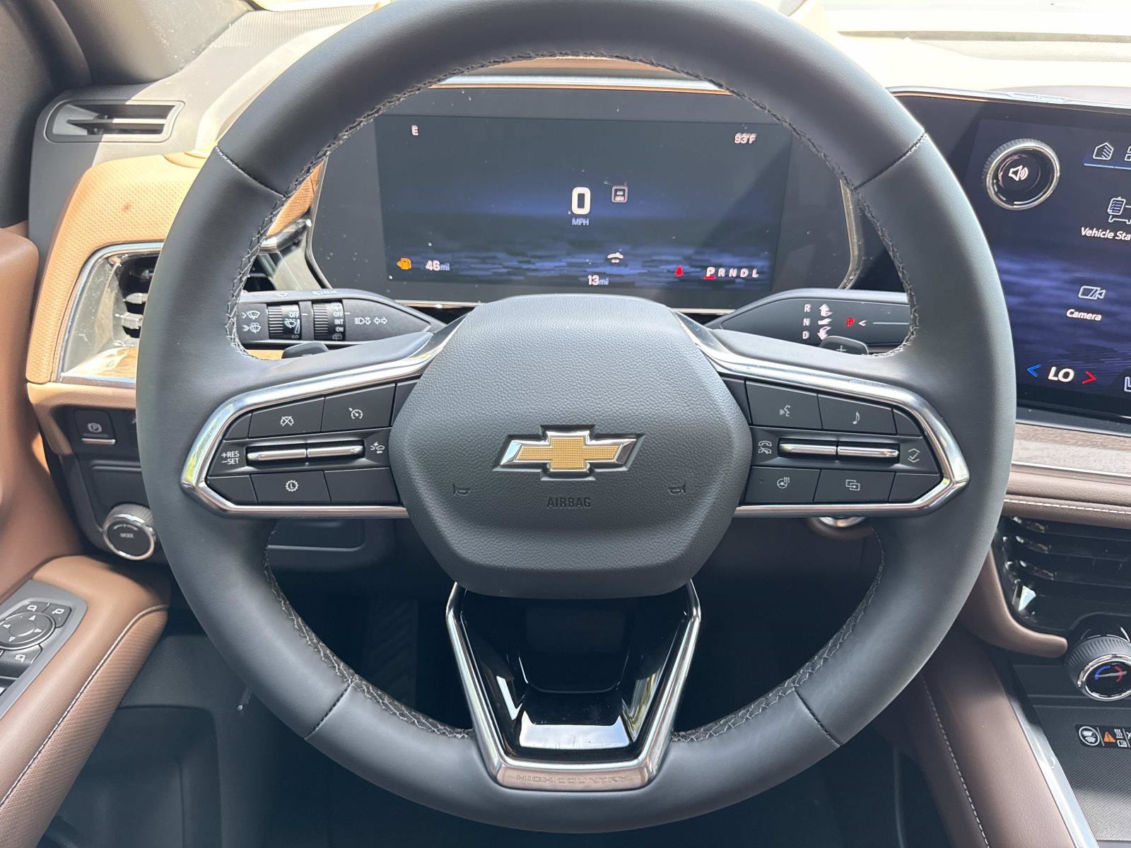 2025 Chevrolet Tahoe High Country photo 14