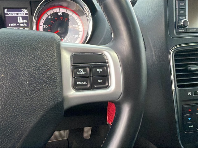 2018 Dodge Grand Caravan GT photo 19