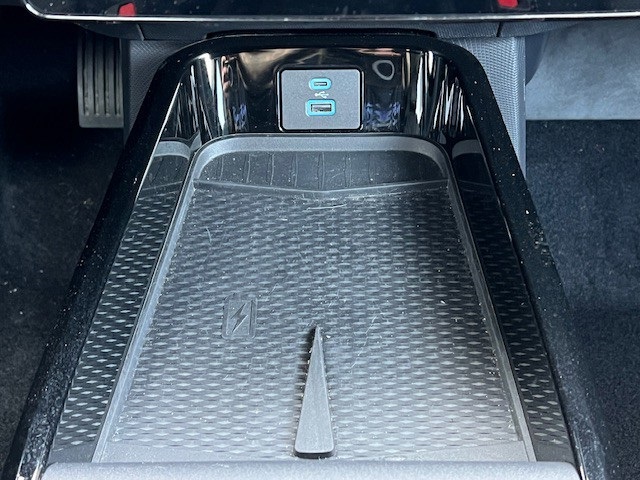 2024 Ford Mustang Mach-E Premium photo 22