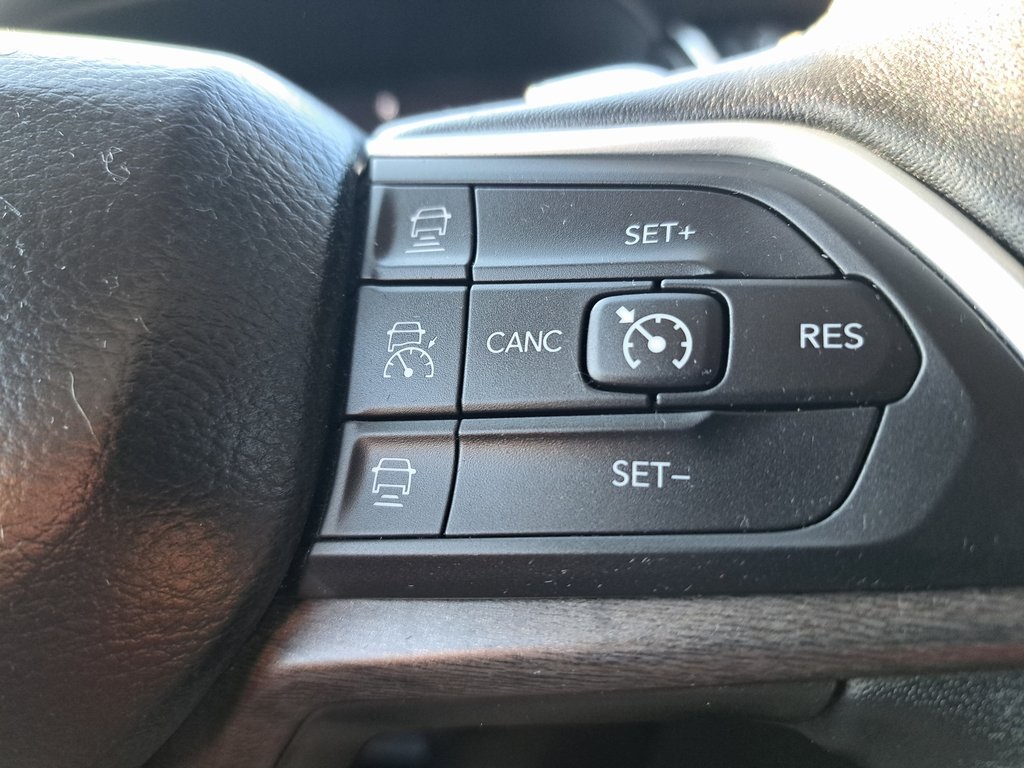 2021 Jeep Grand Cherokee Limited photo 8