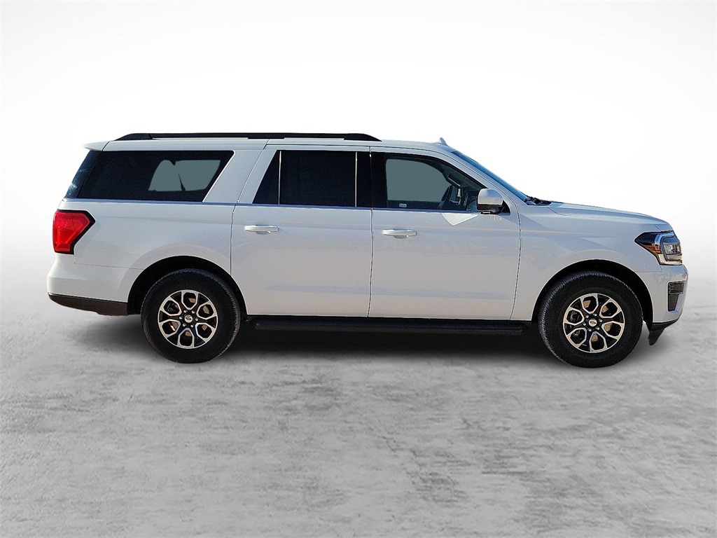 2024 Ford Expedition MAX XLT photo 12