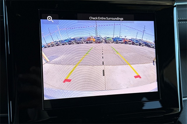 2025 Jeep Grand Cherokee Laredo photo 2