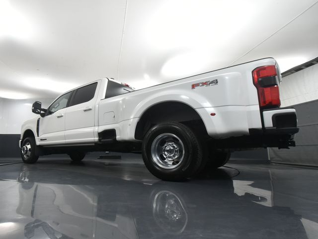 2025 Ford F-350 photo 41