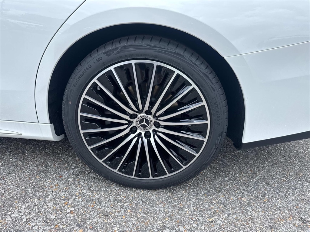 2025 Mercedes Benz E 350 photo 3