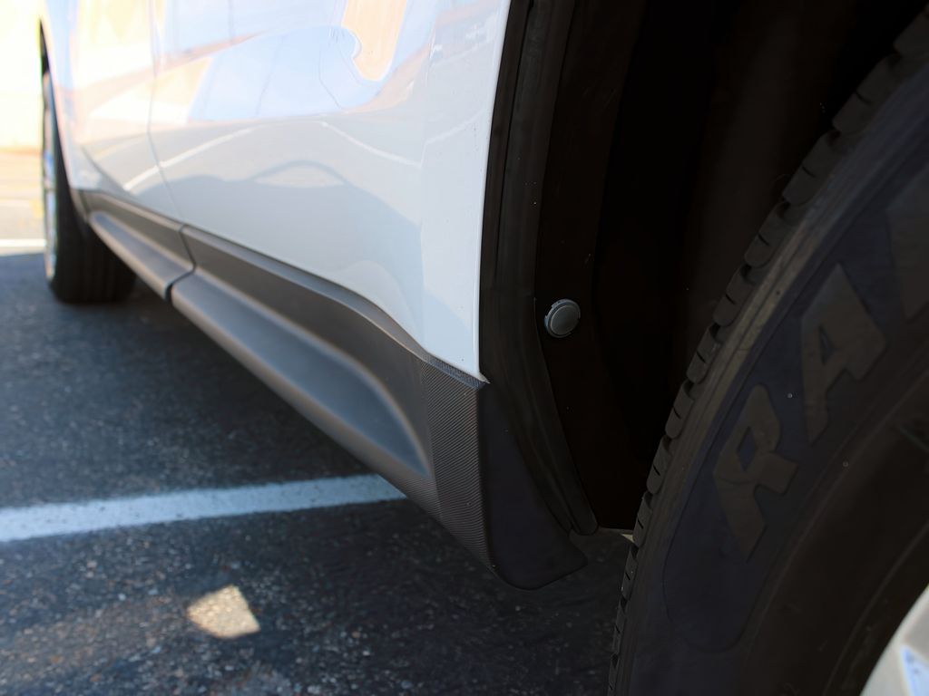 2011 Chevrolet Equinox photo 29
