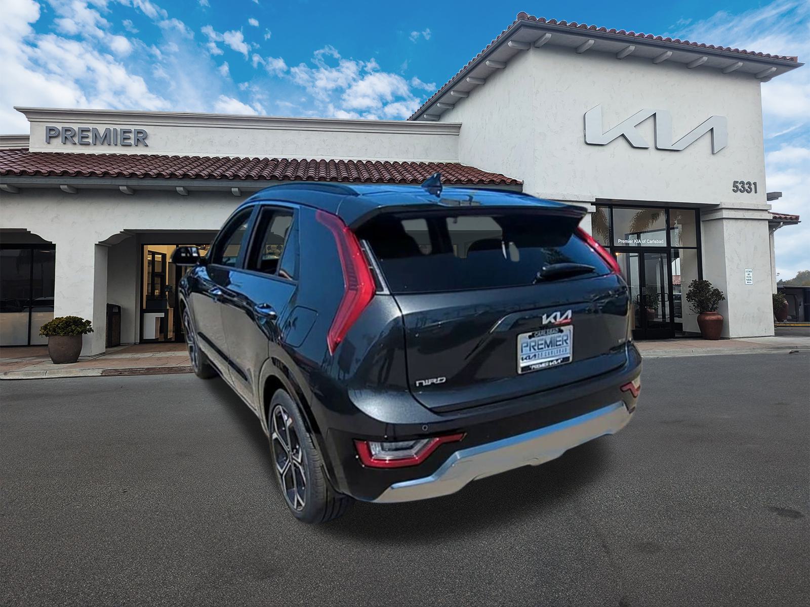 2025 Kia Niro SX Touring photo 4