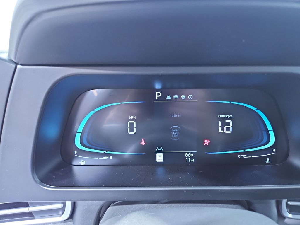 2025 Hyundai Elantra SEL Sport photo 16