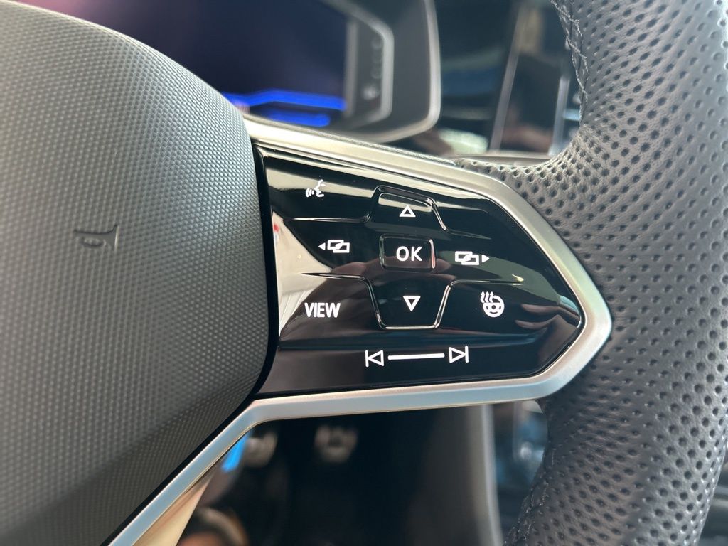 2025 Volkswagen Jetta GLI 2.0T Autobahn photo 21