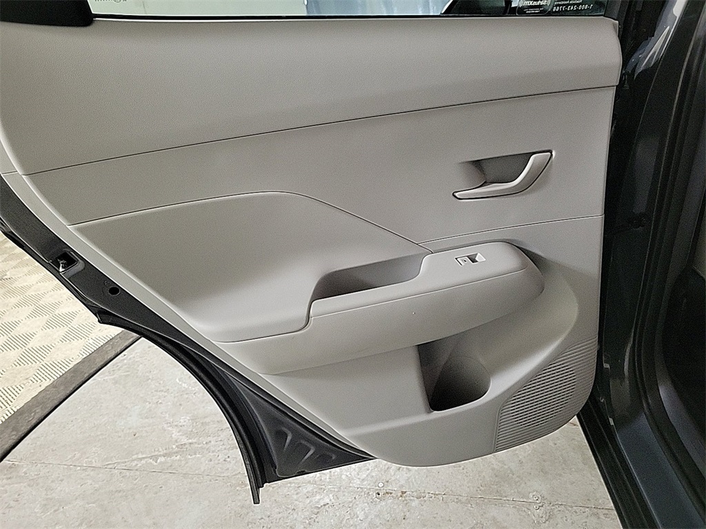 2025 HYUNDAI KONA - Image 20