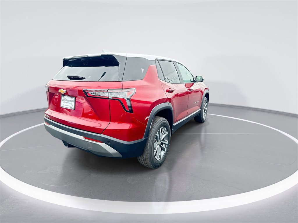 2025 Chevrolet Equinox LT photo 8