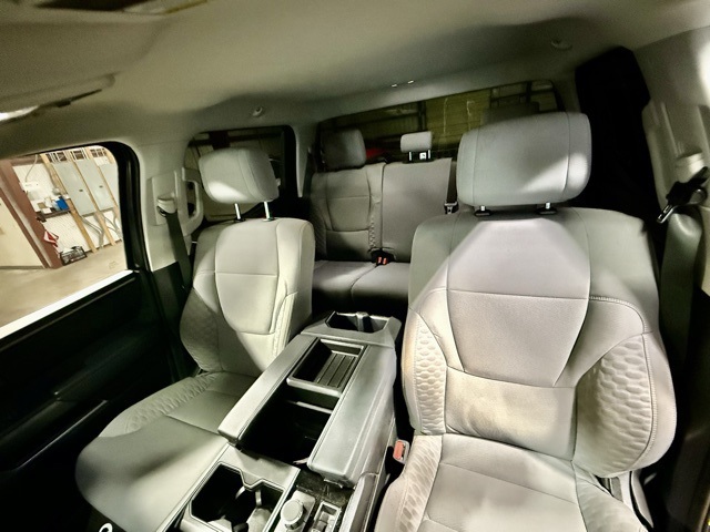 2023 Toyota Tundra SR5 photo 8