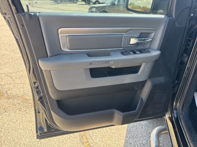 2017 Ram 1500 Big Horn photo 24