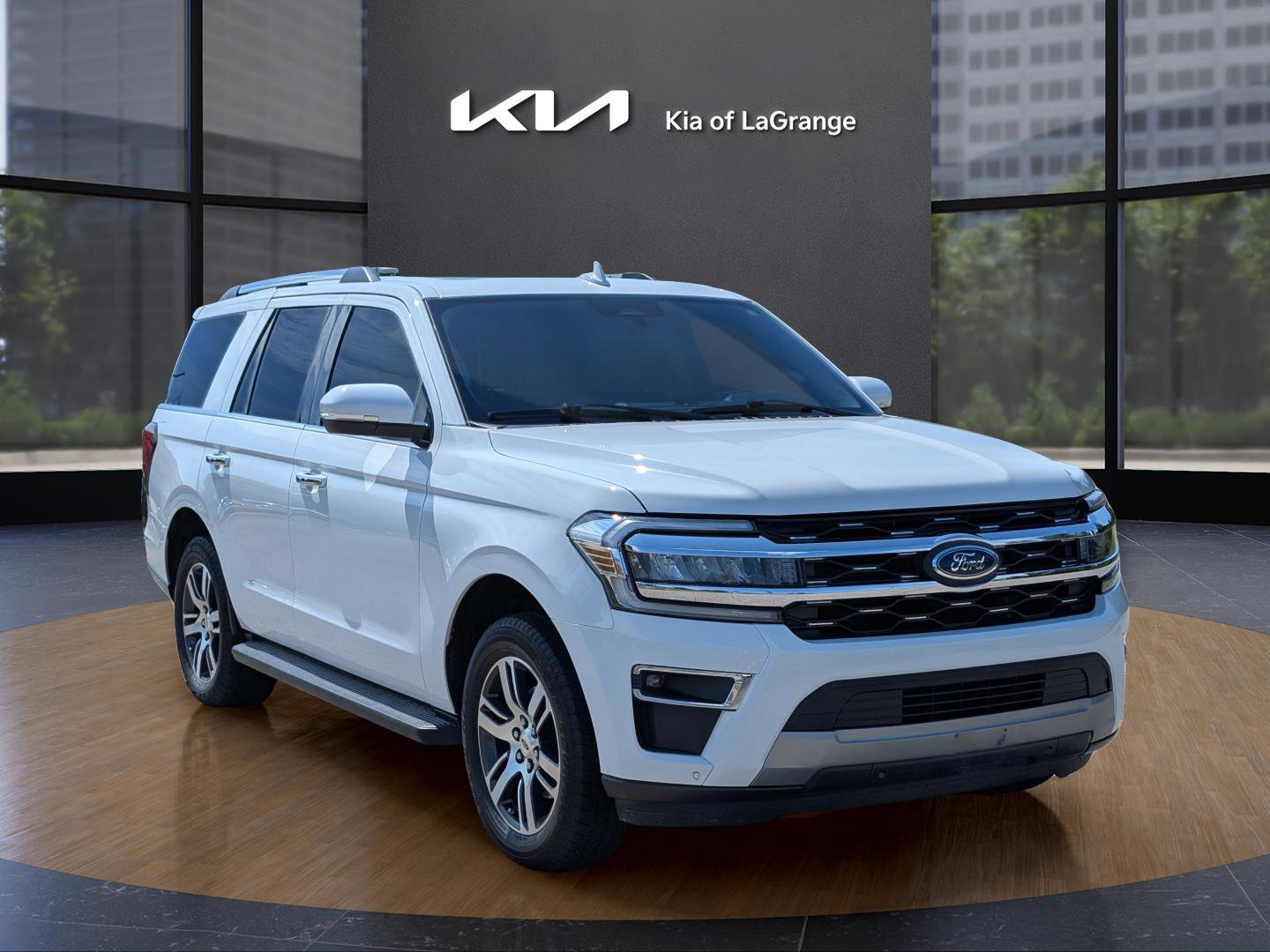 2024 Ford Expedition Limited photo 3
