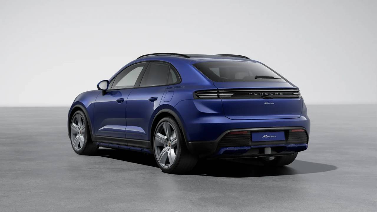 2025 Porsche Macan Electric photo 3