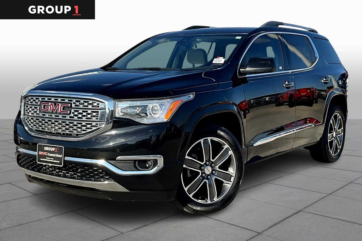 2019 GMC Acadia Denali's photo