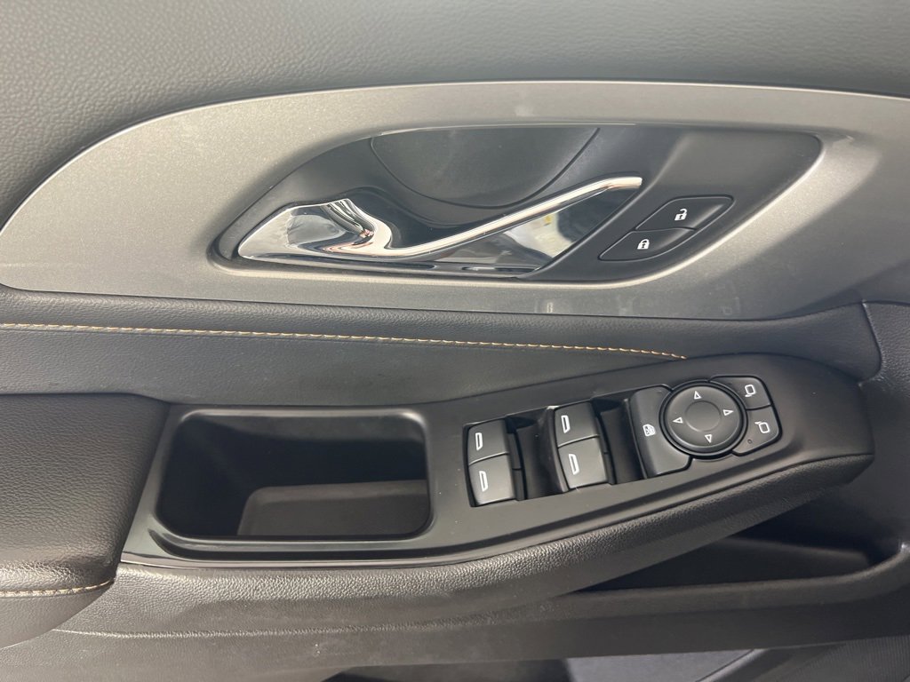 2019 Chevrolet Traverse LS photo 4