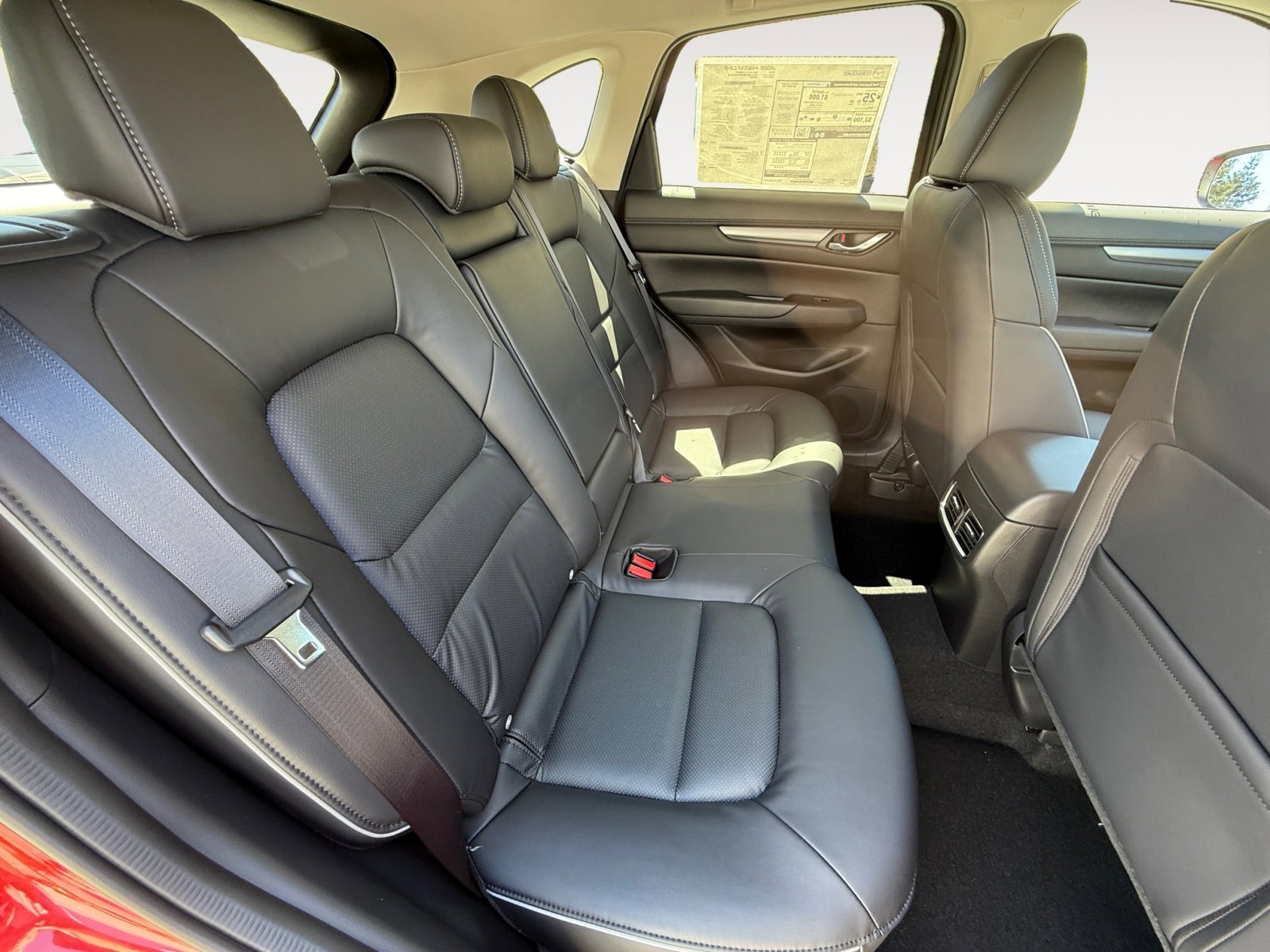 2025 Mazda CX-5 2.5 Select photo 18