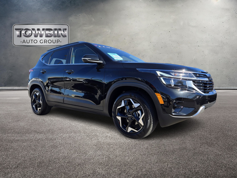 2025 Kia Seltos EX photo 2