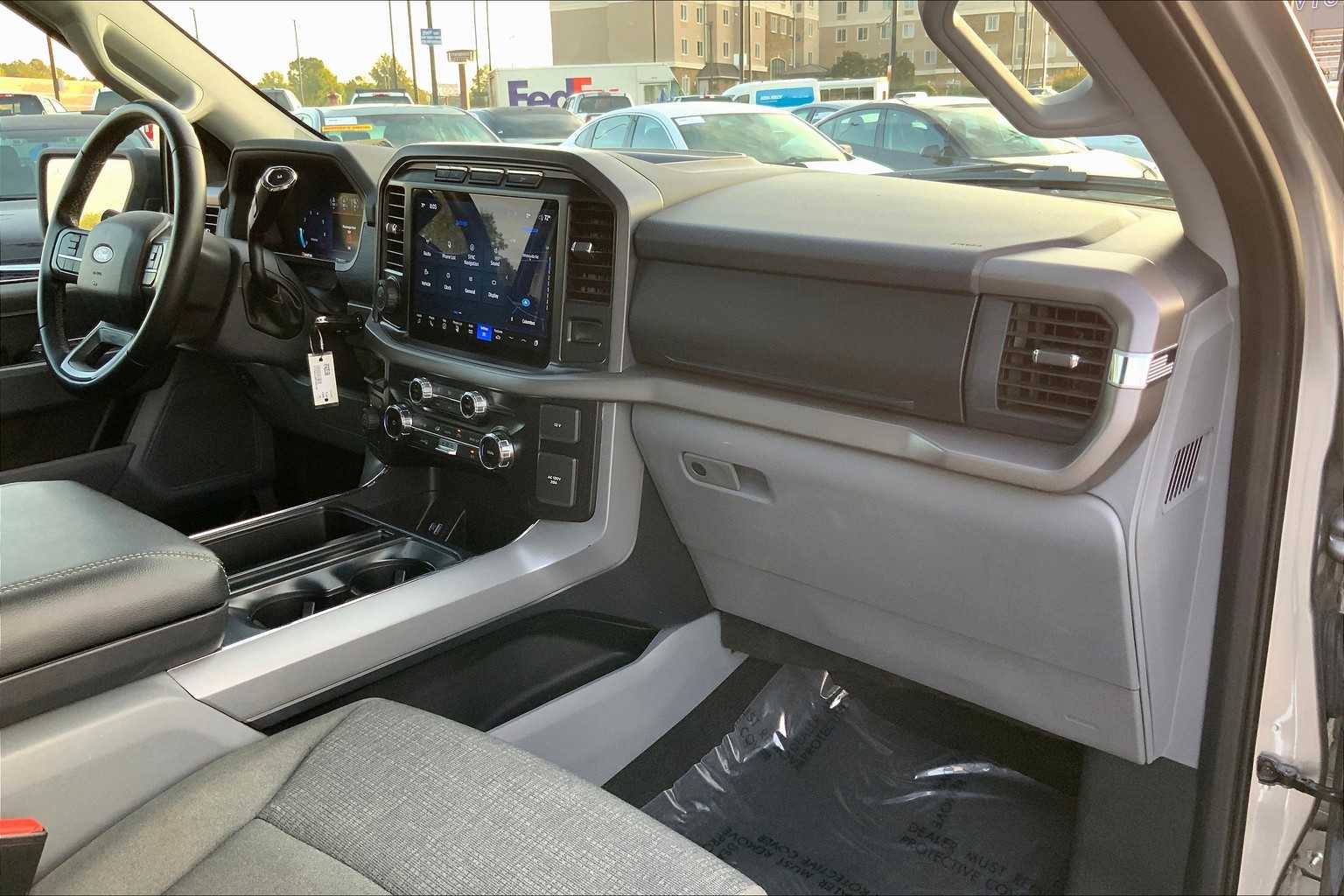 2024 Ford F-150 XLT photo 15