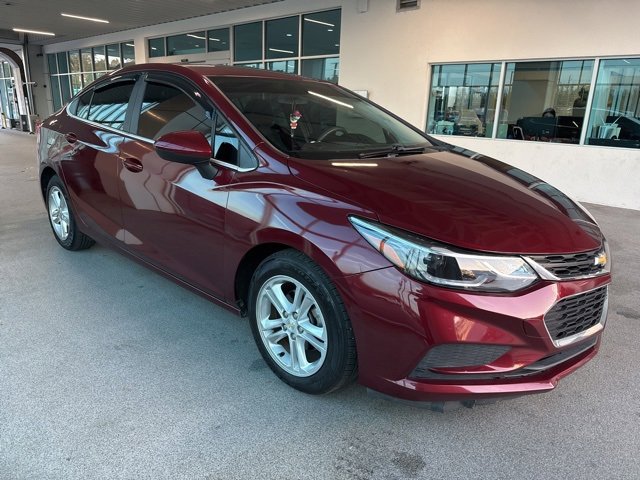 2016 Chevrolet Cruze LT's photo