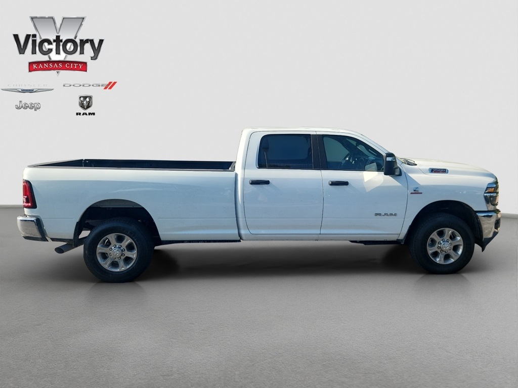 Used 2025 RAM Ram 3500 Pickup Big Horn with VIN 3C63R3HL9SG570782 for sale in Kansas City