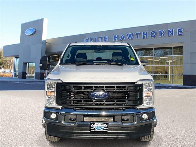 2024 Ford F-350 XL photo 2