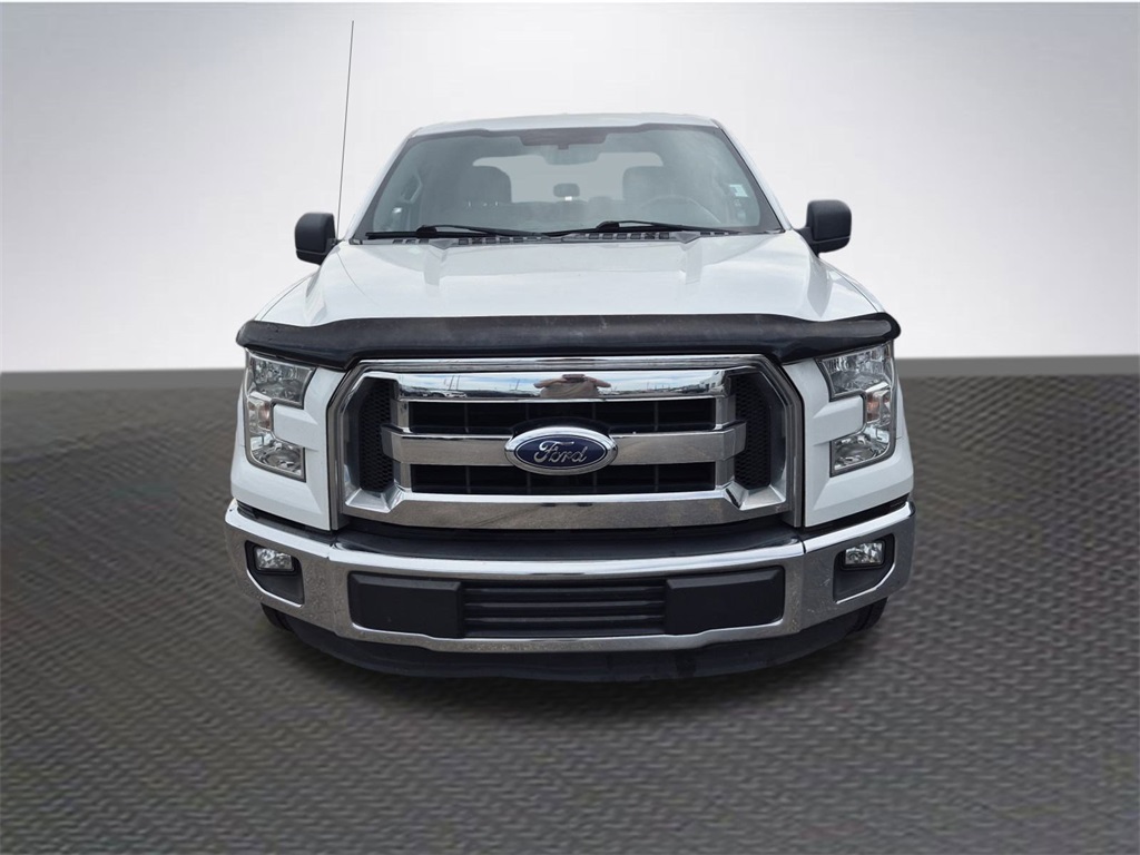 2015 Ford F-150 XLT photo 3