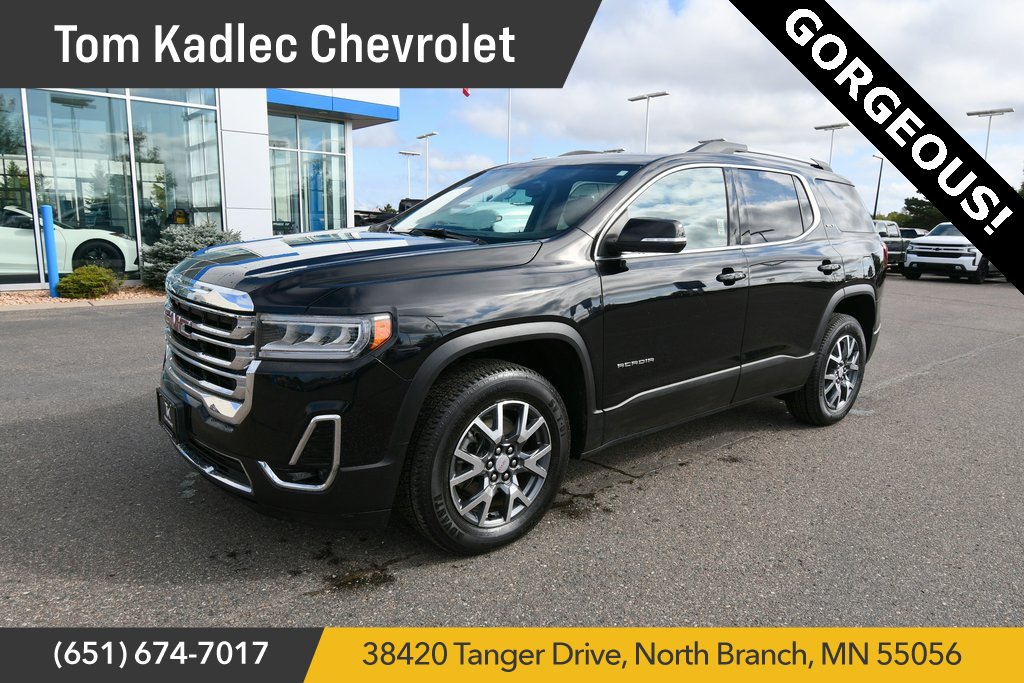 2023 GMC Acadia SLT's photo