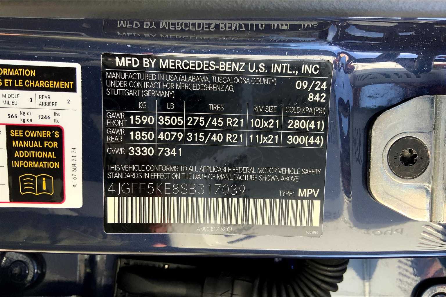 2025 Mercedes Benz GLS 450 4MATIC photo 35