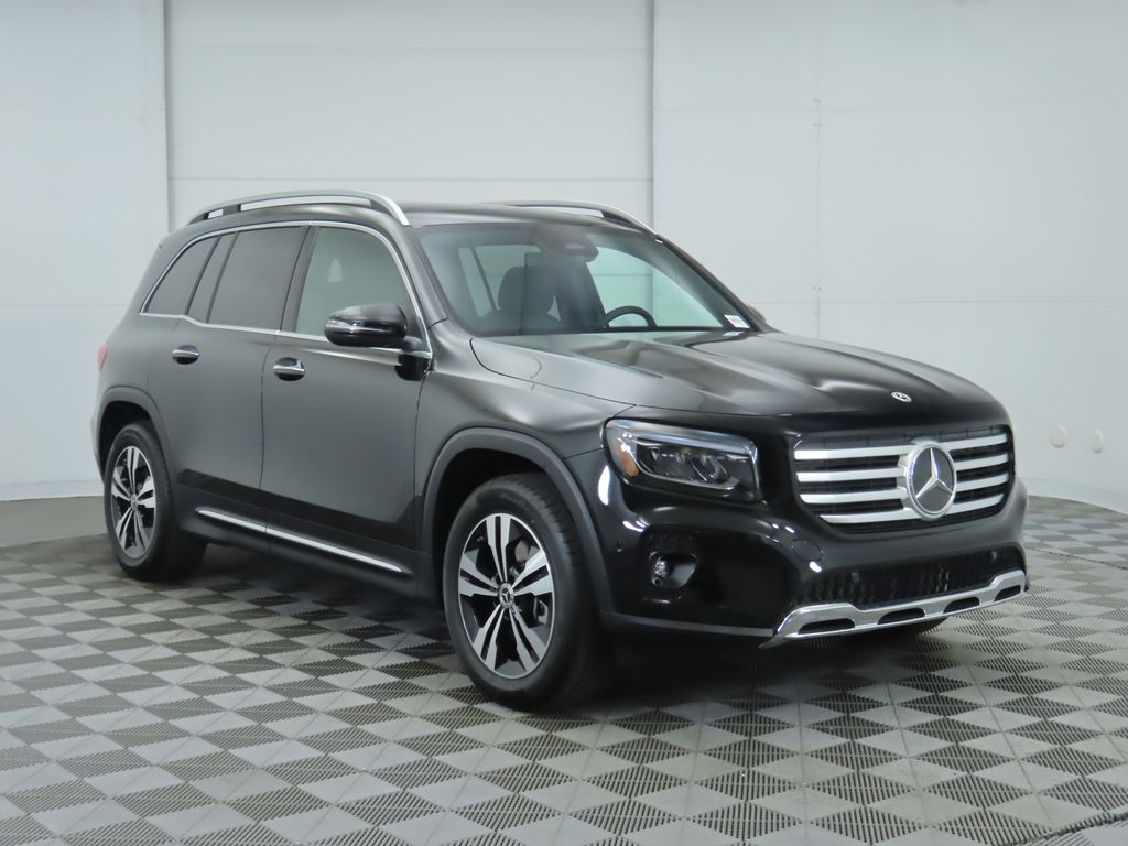 2025 Mercedes Benz GLB 250 photo 3