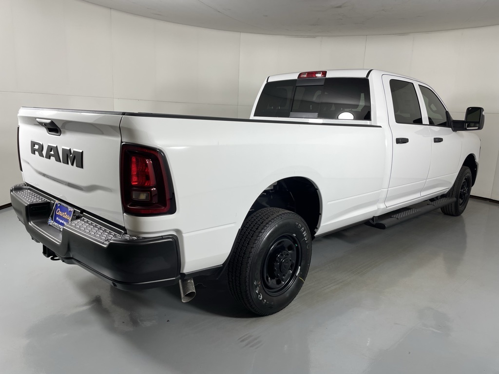 2026 Ram 2500 Tradesman photo 8