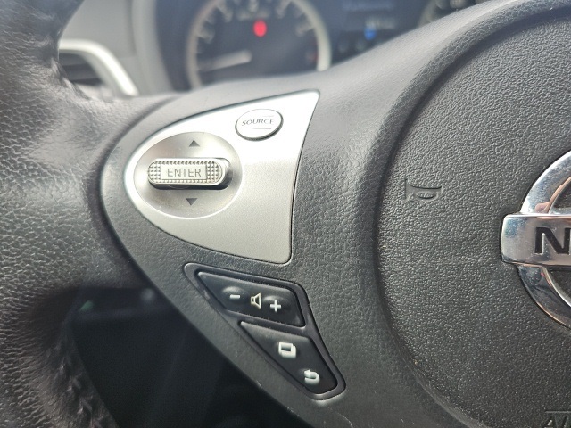 2019 Nissan Sentra SV photo 6