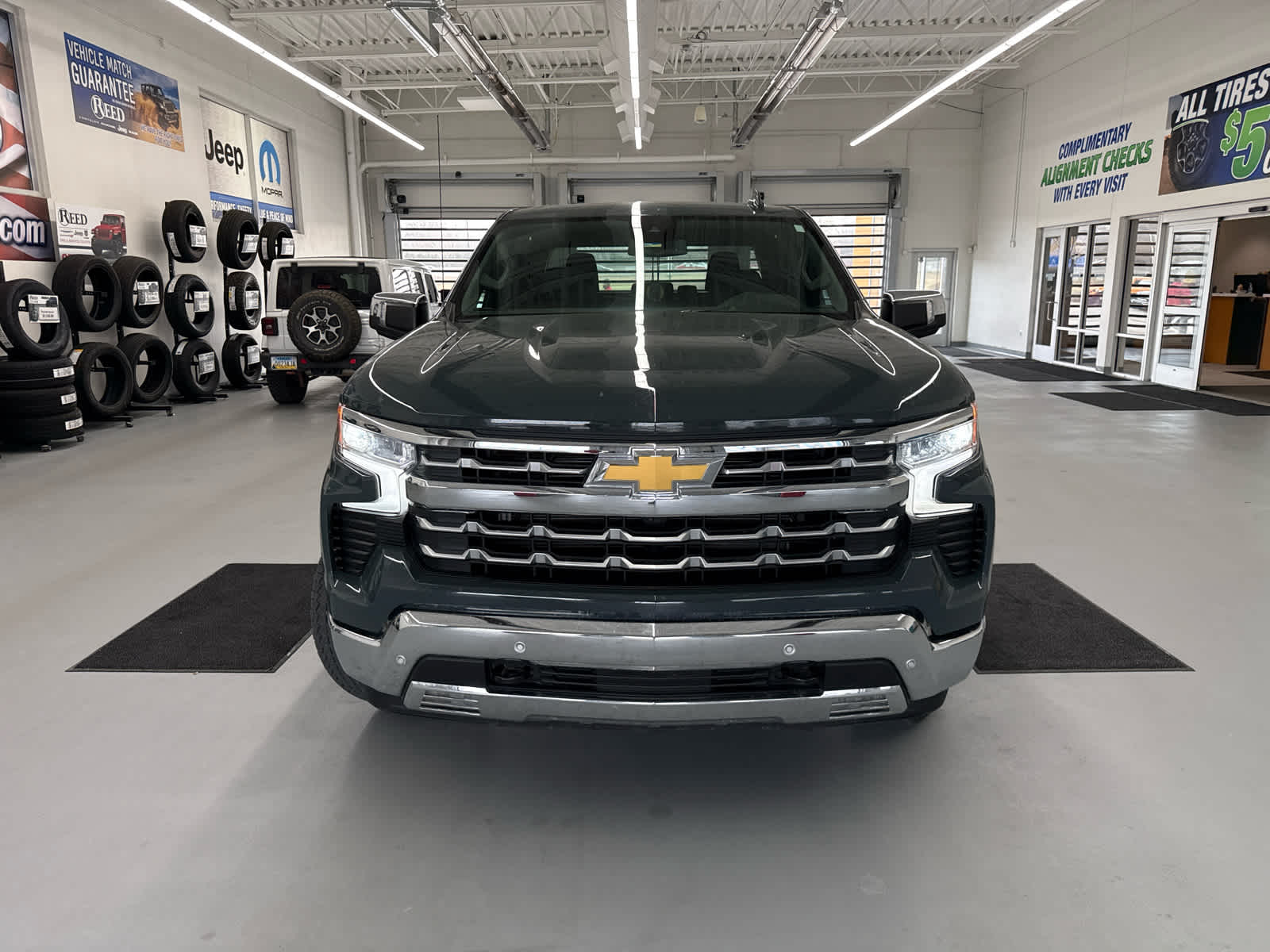 Used 2025 Chevrolet Silverado 1500 LTZ with VIN 3GCUKGED6SG301094 for sale in Kansas City
