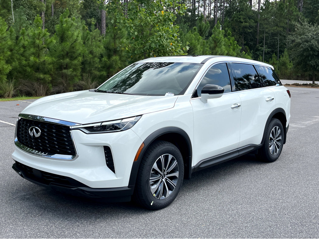 2025 Infiniti QX60 Pure photo 3