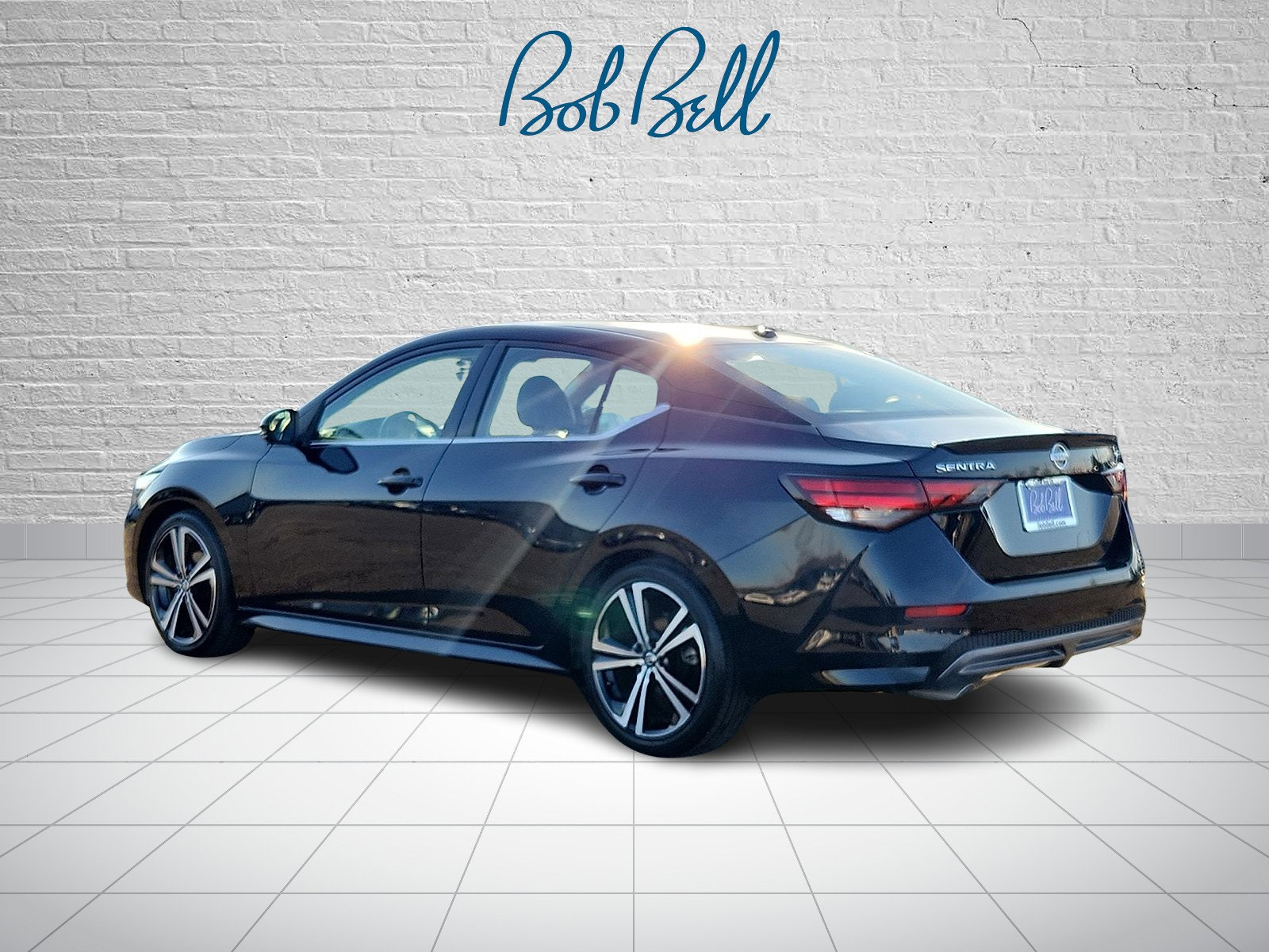 2023 Nissan Sentra SR photo 4