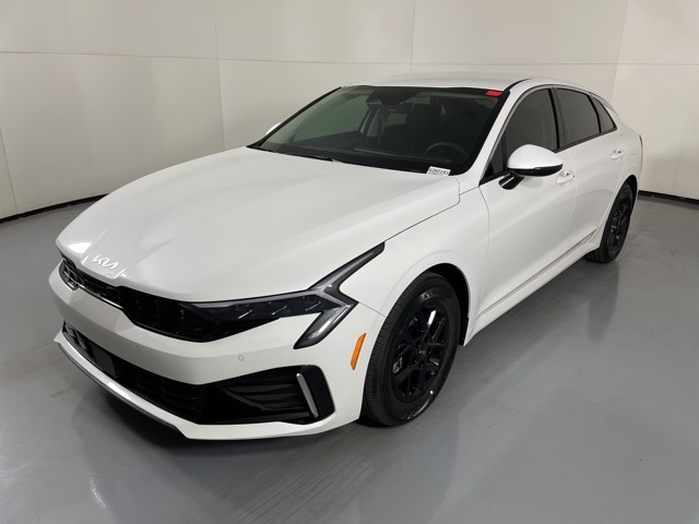 2026 Kia K5 LXS photo 4