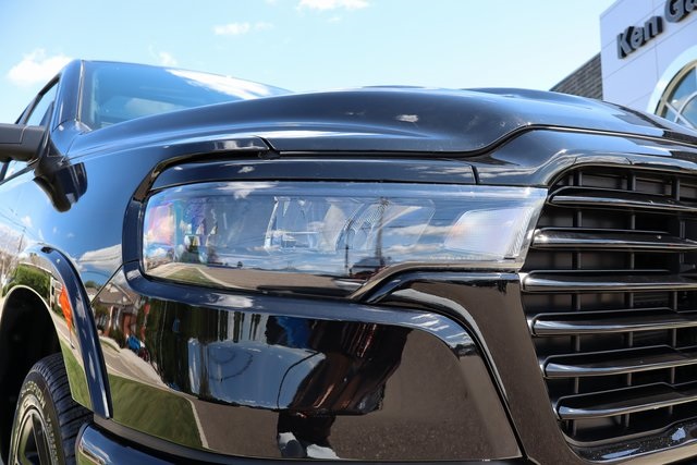 2026 Ram 1500 Laramie Night Edition photo 4