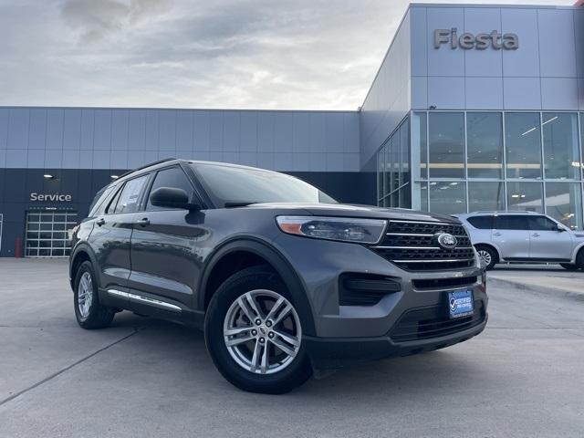 2024 Ford Explorer XLT's photo