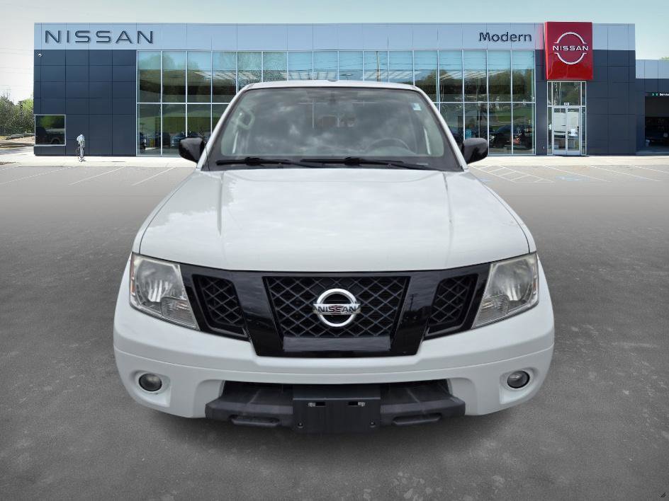 2018 Nissan Frontier SV photo 2