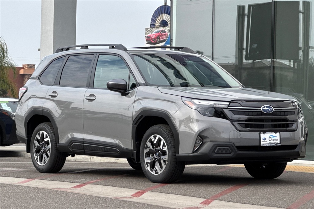 2026 Subaru Forester Premium photo 2