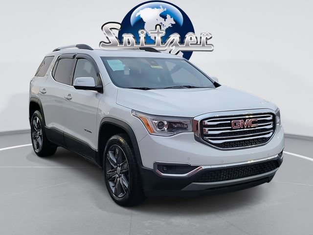 2017 GMC Acadia SLT-2's photo