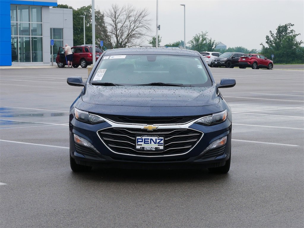 Used 2022 Chevrolet Malibu 1LT with VIN 1G1ZD5STXNF150114 for sale in Spring Valley, Minnesota