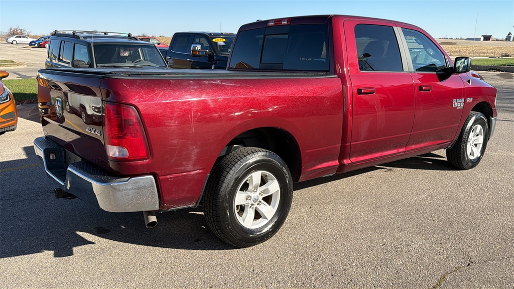 2019 Ram 1500 Classic SLT photo 3
