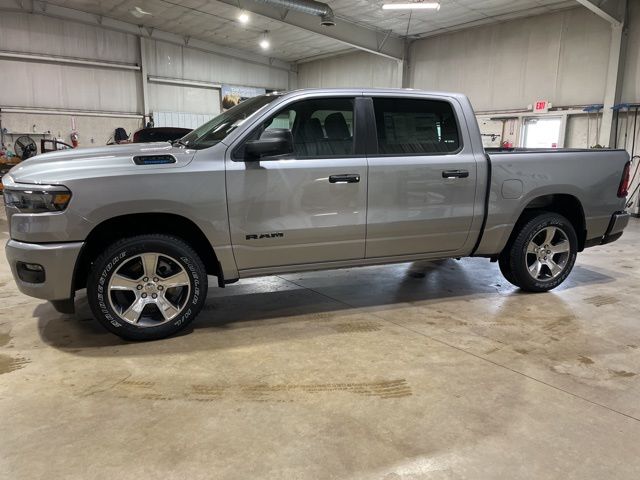 2025 Ram 1500 Tradesman photo 6