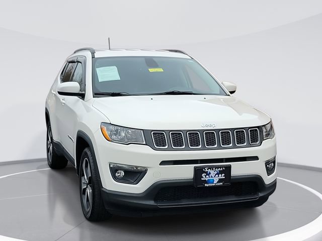 2017 Jeep All-New Compass Latitude's photo