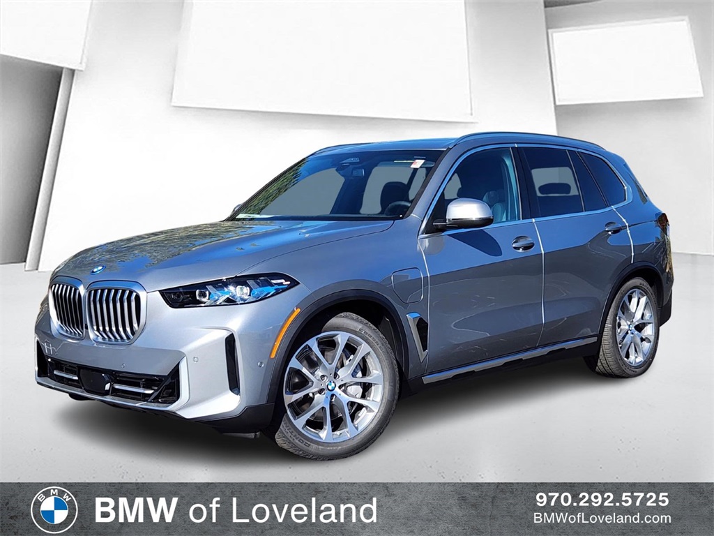 2026 BMW X5 50e's photo