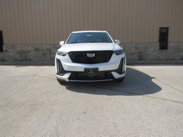 2025 Cadillac XT6 Sport's photo